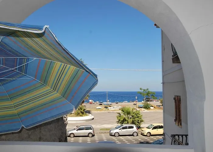 Cannella Flat Lipari Apartamento *